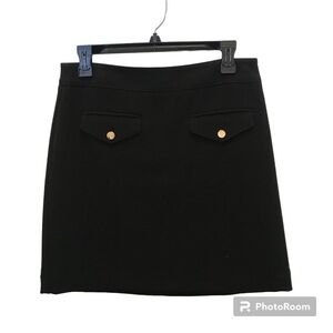 AnnTaylor black skirt. Size 6 petite.